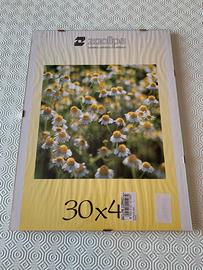 Cornice a giorno. 30x40 cm