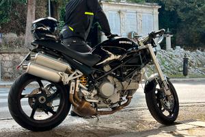 Ducati monster s2r