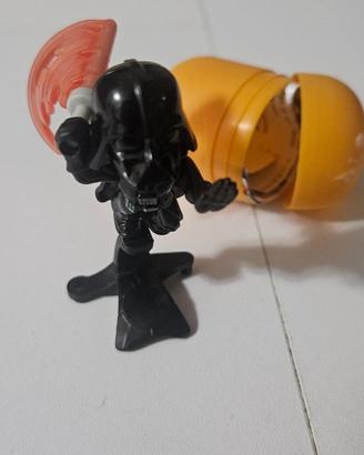 Darth vader star wars personaggio kinder sorpresa