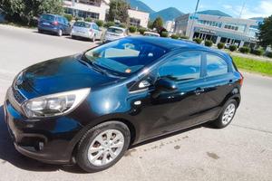 KIA RIO CILNDRATA 1.1 - 75 CV - ANNO 2014