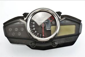 Suzuki Inazuma 250 12 17 strumentazione km