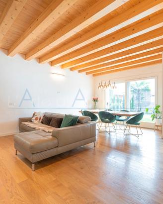 SPINEA Nuova villa indipendente con scoperto S552