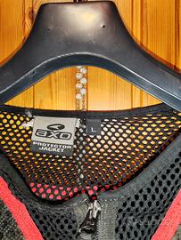 Protezione corpo più abbigliamento