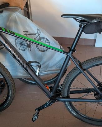 bicicletta Canyon  modello AL SL 7.9
