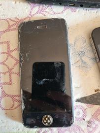 0538-Smartphone Apple iPhone 5 A1429