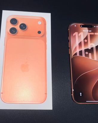iPhone 17 Pro Max 2TB Arancio Cosmico - Come Nuovo
