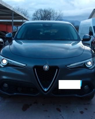 Alfa Romeo Stelvio 2.2 Turbodiesel 210 CV AT8 Q4 E