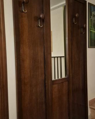 attaccapanni in arte povera