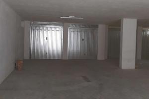 Box e posti auto nuovi