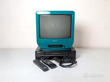Televisione CRT+ Videoregistratore VHS 