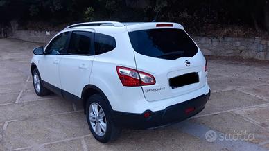 Nissan qashqai + 2