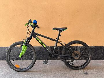 Bicicletta bambino Decathlon 20” nera