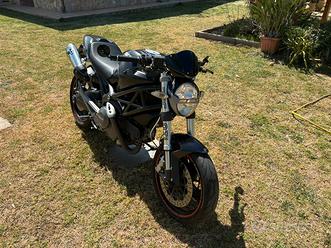 Ducati monster 696 2008