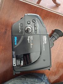 videocamera a cassette anni 90