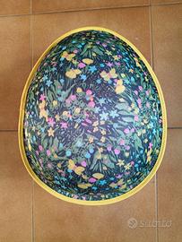 Uovo di pasqua in tessuto apribile e riempibile