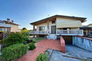 VILLA SINGOLA A SANTA GIUSTINA IN COLLE