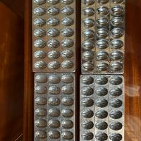 4 Stampi per cioccolatini anni 50