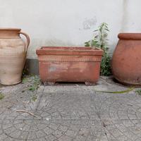 Vasi fatti a mano in cotto di Deruta 