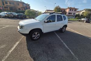 Dacia Duster 1.5 dCi 110CV 4x4 DISTRIBUZIONE FATTA