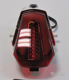 FANALE LUCE FARO POSTERIORE STOP SUZUKI GSX R 1000