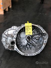 CAMBIO RENAULT TRAFIC II 2.0;PF6068