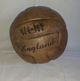 Palla da calcio vintage in cuoio