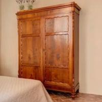 Armadio piemontese 800’ in noce