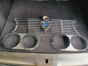 Mascherina, stemma e cornici fari Fulvia coupè 2°