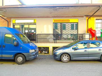 NEGOZIO A BAGNOLO MELLA