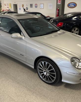 Mercedes CLK 240 ASI Avantgarde 2.6 V6 manuale