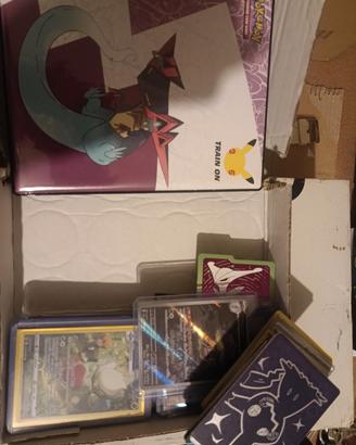 blocco Pokémon tutto a 200 euro