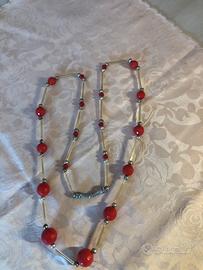 Particolare collana com inserti vetri di Murano