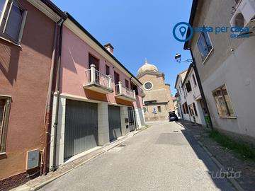 Zona Centralissima appartamento con garage