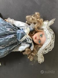 Bambola vintage porcellana
