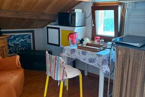 Bilocale con bagno e cucina