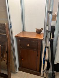 Comodino legno