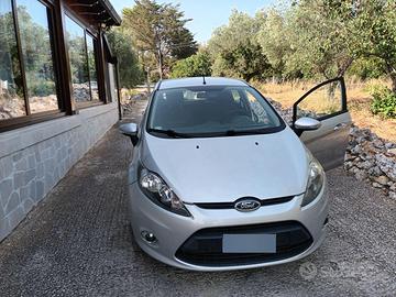 Fiesta 1200 metano