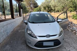 Fiesta 1200 metano