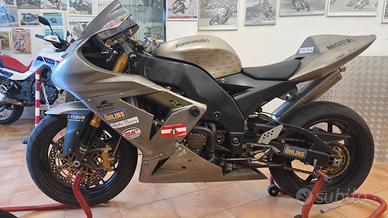 Kawasaki zx10r