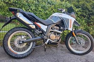 PROMO ADVENTURE MALAGUTI DUNE 125 MOT.A LIQUIDO