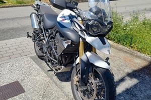 Triumph Tiger 800
