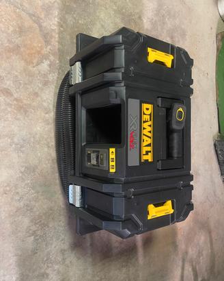 aspiratore dewalt 