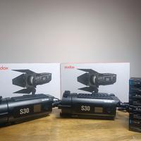 Godox s30