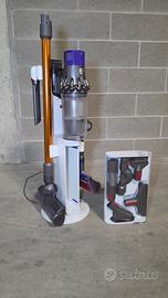 Dyson V10 Absolute + accessori + base di ricarica