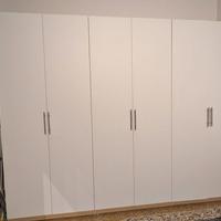 Armadio IKEA 6 ante – € 380
