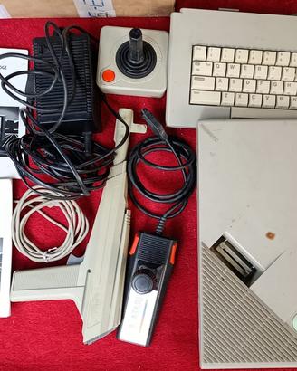 Atari XE Game System (XEGS) - Set Deluxe Completo