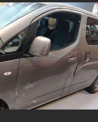 Sportello Nissan nv200 evalia