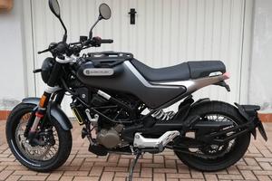 Husqvarna Svartpilen 125 - 2021