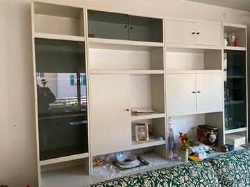 Libreria bianco opaco e vetro