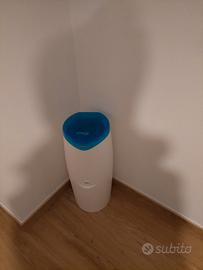 Maialino getta pannolini